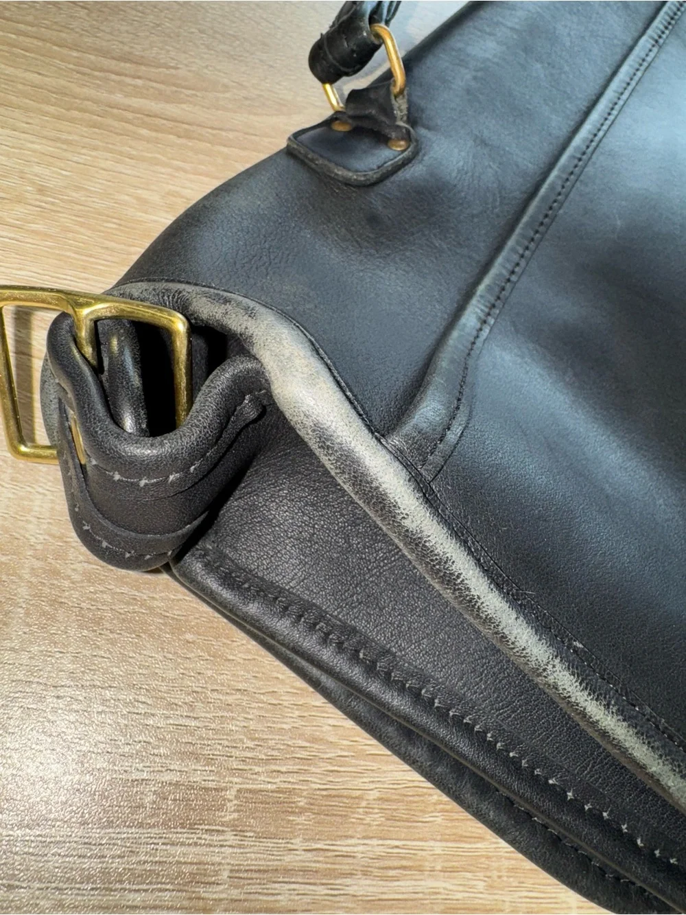 VINTAGE COACH BLACK LEATHER BUCKLE CLOSURE BRIEFCASE